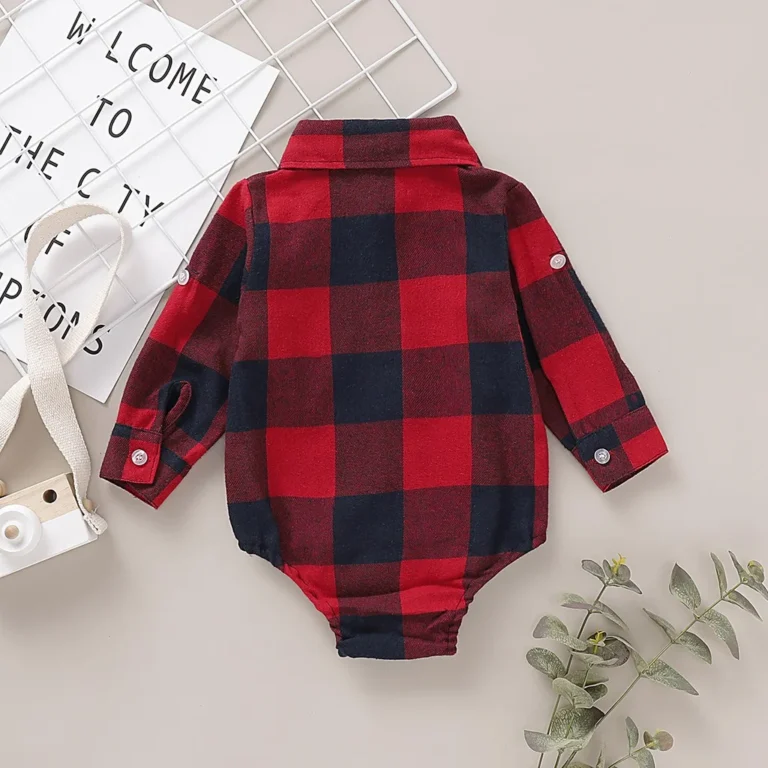 "Chemise-combi garçon bébé, doux et élégant, qualité hiver" (translation: "Baby boy shirt-onesie, soft and elegant, quality winter")