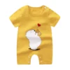 "Barboteuse dinosaure bébé hautement attrayante" (Onesie dinosaur baby highly appealing) or "Barboteuse dinosaure bébé décorative et confortable" (Onesie dinosaur baby decorative and comfortable).