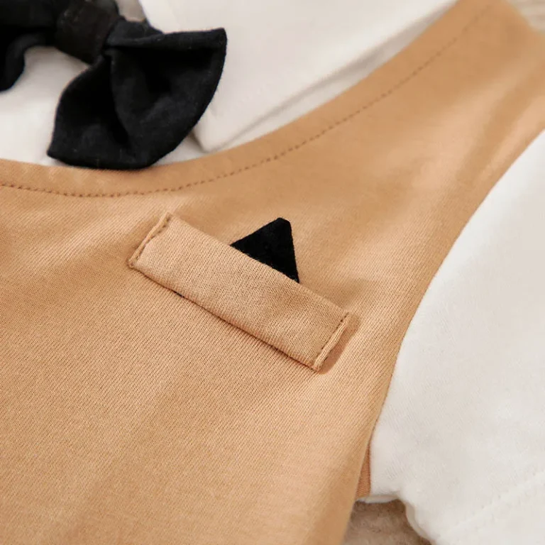 "Ensembles complets bébé garçon de qualité" (Complete baby boy outfits of quality)